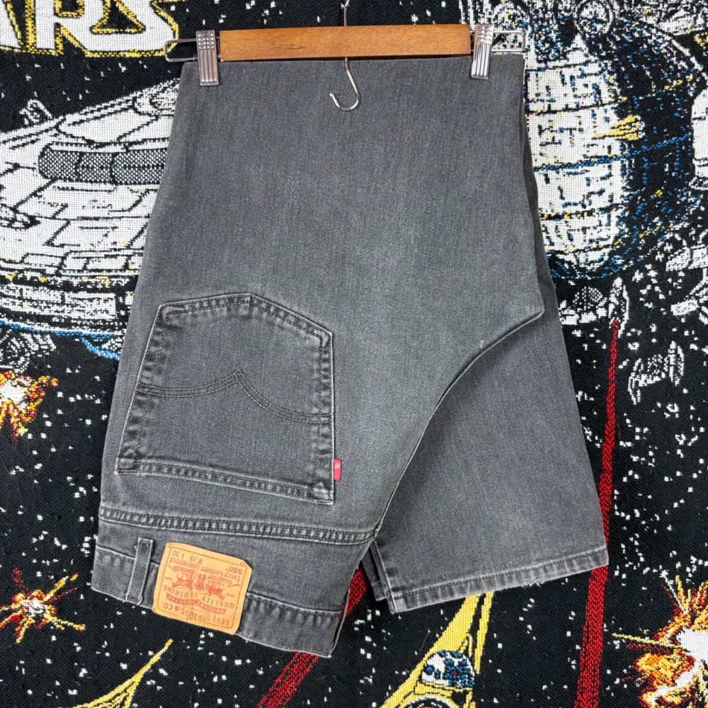 Levis 550 Relaxed Fit Tapered Leg Jeans Mens 38x29 Washed Black Gray Denim